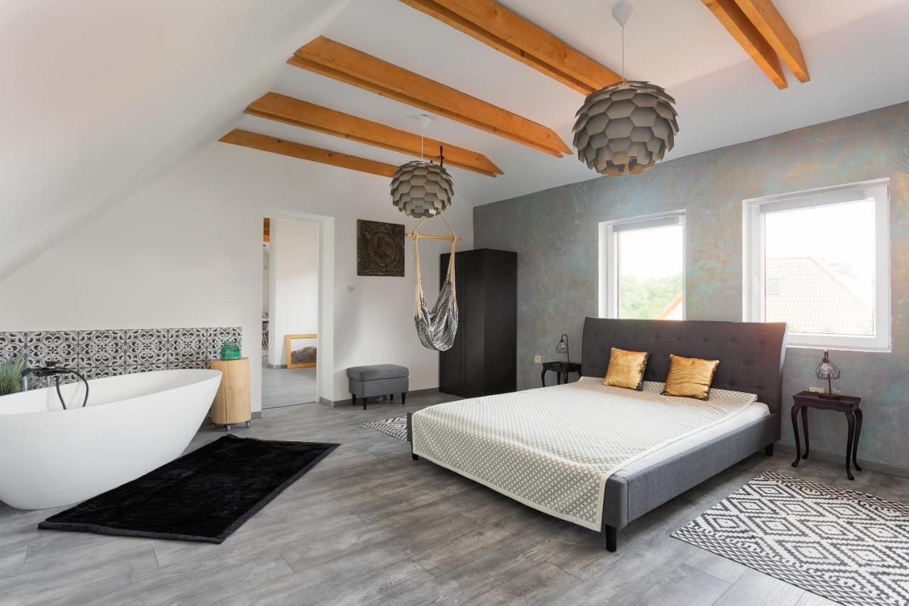 Ferienwohnung Patakpart Vendeghaz Egerszalók Exterior foto